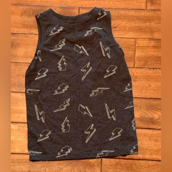 Cat & Jack Tank Top Boys Size XS 4-5 Gray Lightning Bolts - Picture 2 of 3